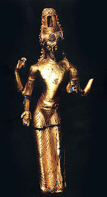 Arca emas Avalokiteçvara bergaya Malayu-Sriwijaya, ditemukan di Rantaukapastuo, Muarabulian, Jambi, Indonesia.